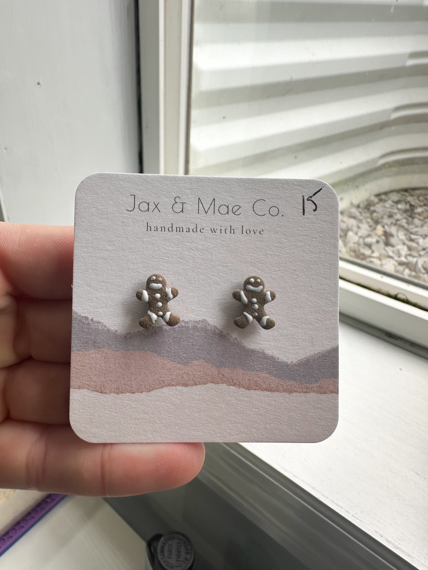 Gingerbread man mini studs