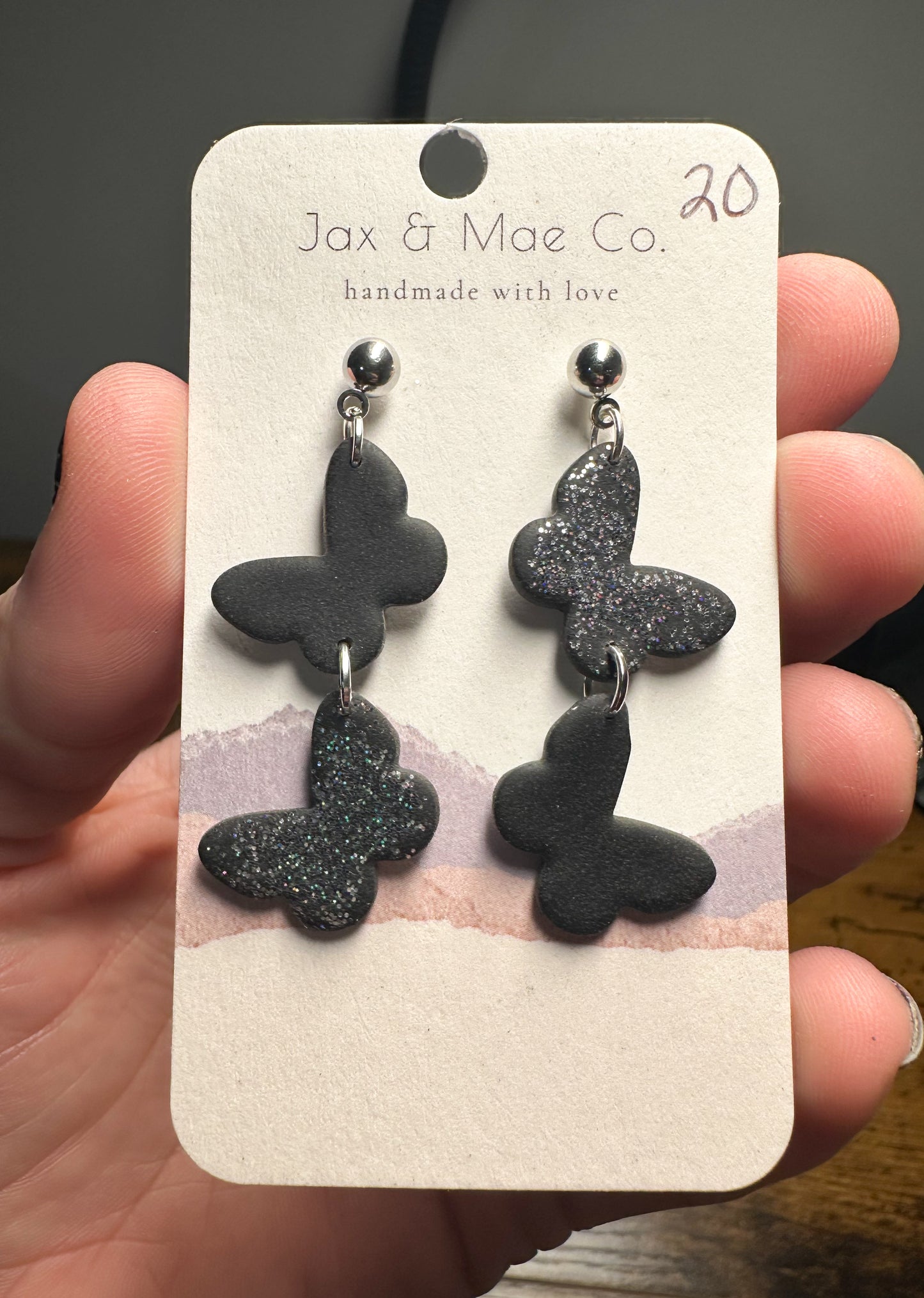 Butterfly dangles -black
