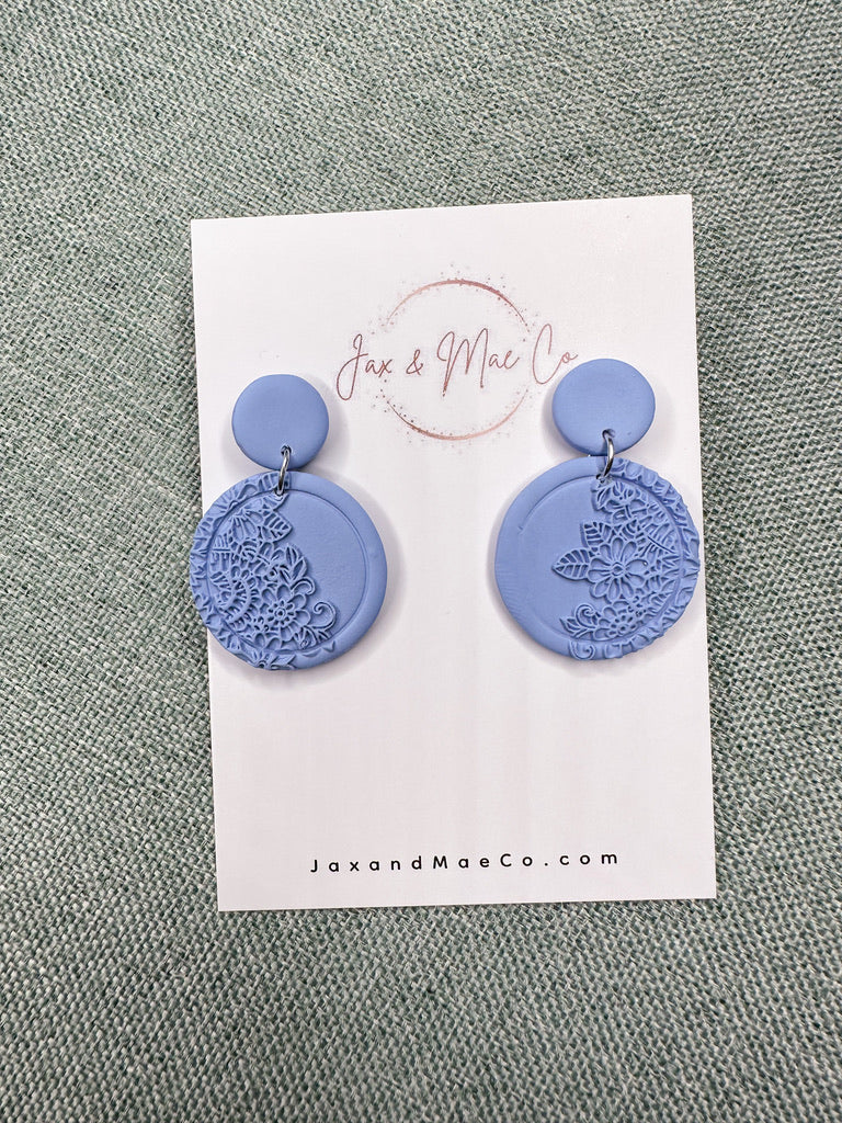 Lavender/Blue Embossed Rounds