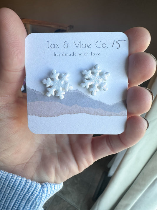 Snowflake studs