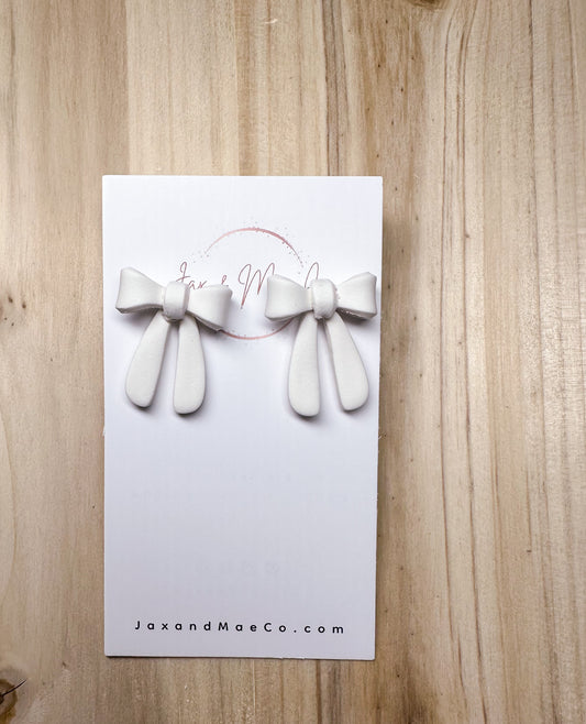 3D bow studs - white